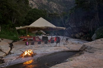 Sarara Camp Sarara Camp: Mess Tent beim Flycamping