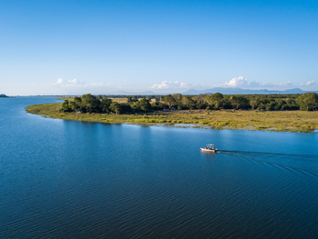 Kuthengo Camp Kuthengo Camp: Notorboot