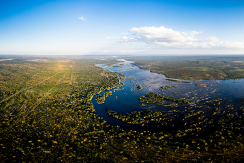 Sanctuary Sussi & Chuma Sanctuary Sussi & Chuma: Blick Richtung Wasserfälle