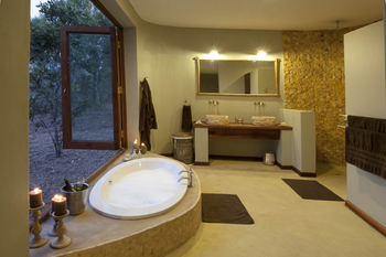 Mkulumadzi Lodge Mkulumadzi Lodge: Familieneinheit