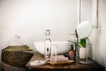 Sanctuary Gorilla Forest Camp Sanctuary Gorilla Forest Camp: Badezimmer Details