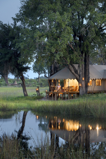 Duba Explorers Camp Duba Explorers Camp: Beleuchtetes Zelt