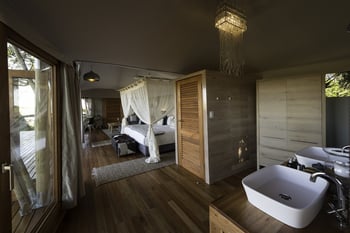 Kwetsani Camp Kwetsani Camp: Bad mit Doppelwaschtisch