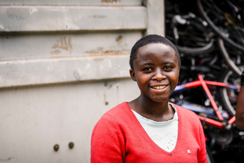 Sanctuary Gorilla Forest Camp Sanctuary Gorilla Forest Camp: Bicycle Repair Lady
