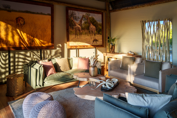 Little Tubu Camp Little Tubu Camp: Sitzgruppe