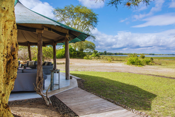 Kuthengo Camp Kuthengo Camp: Lounge-Zelt