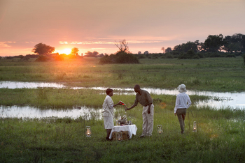 Duba Explorers Camp Duba Explorers Camp: Sundowner Setting