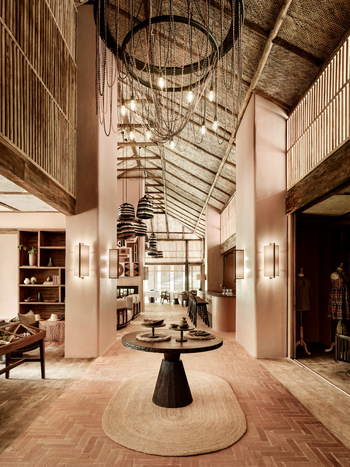 Sanctuary Gorilla Forest Camp Sanctuary Gorilla Forest Camp: Lobby